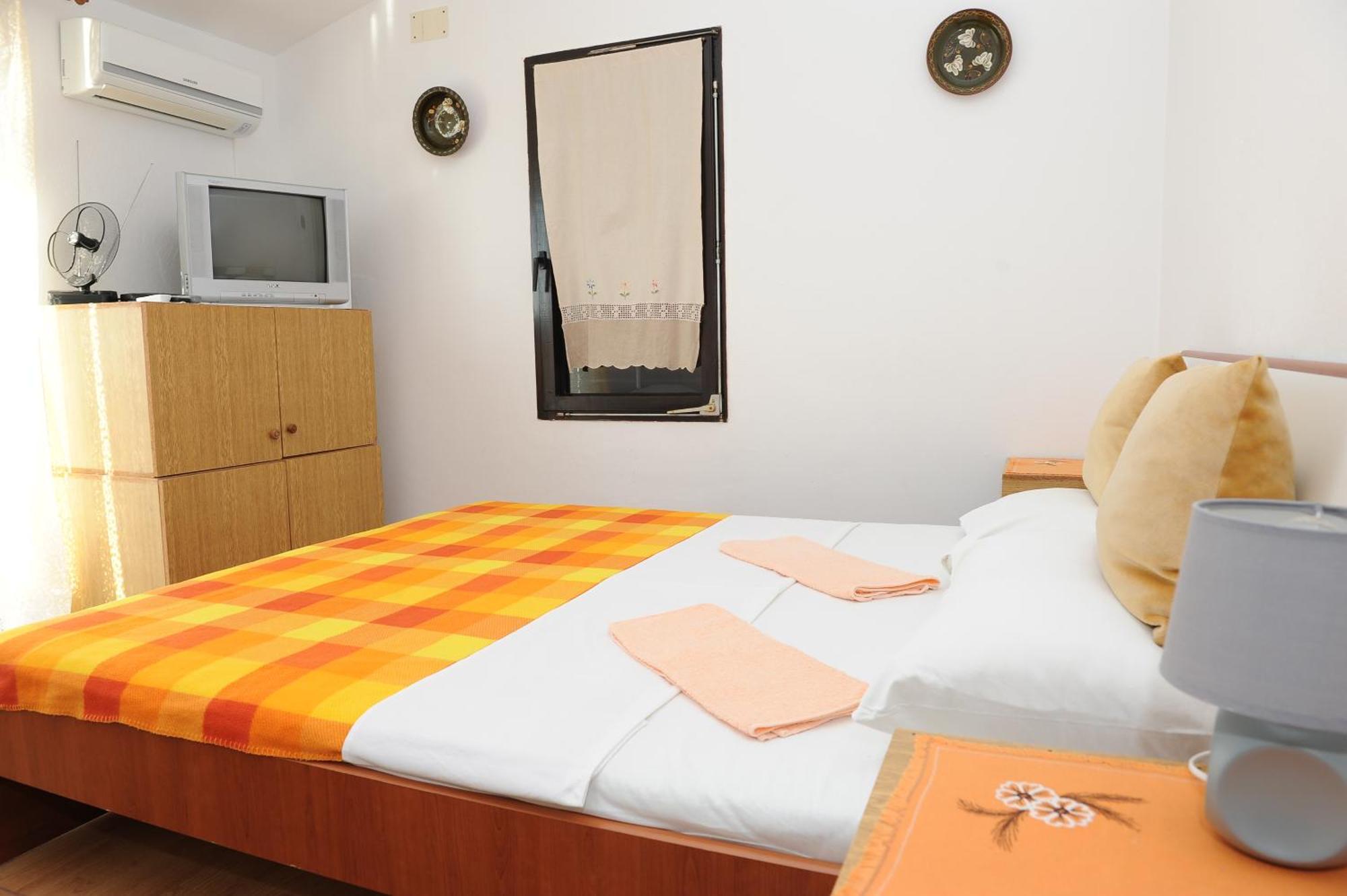 With A Parking Space Podaca, Makarska - 15748 Apartment
